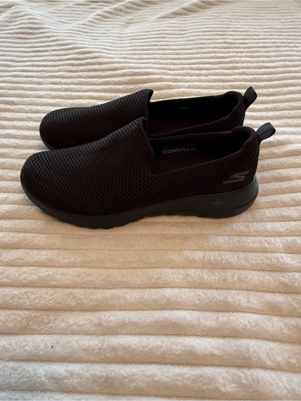 Skechers Goga Women’s Black Slip-On Mesh Casual Shoes